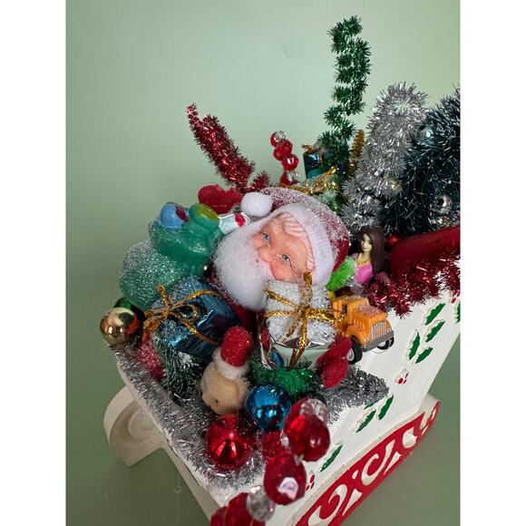Vintage-Style Handmade Christmas Santa Sleigh Assemblage – Bottle Brush Tree - Picture 3 of 10